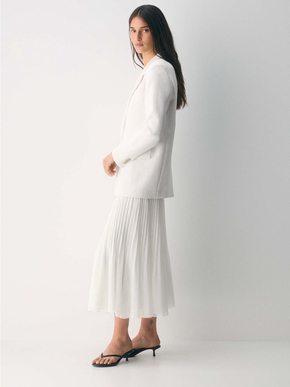 Aritzia Generation Blazer - Crepette Size 10 - Picture 2 of 16